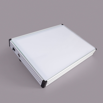 Tattoo-Leuchtkasten, DIN A3