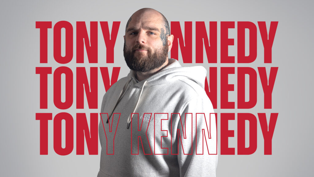 Gesponserter Künstler des Monats- Tony Kennedy